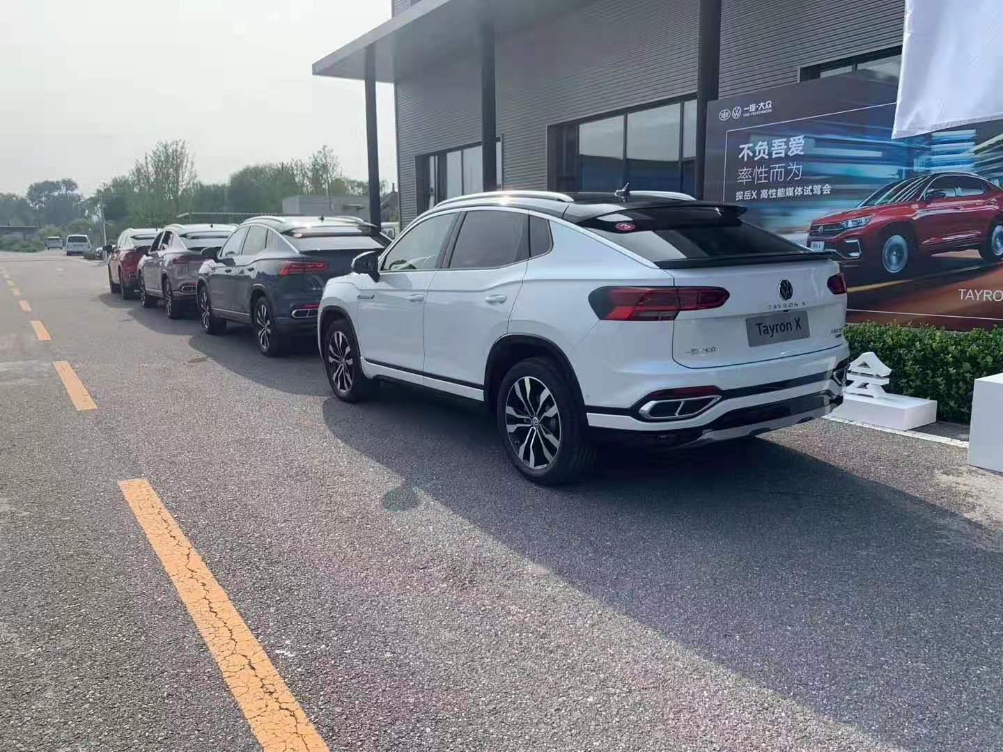 北京汽車(chē)租賃 北京汽車(chē)租賃